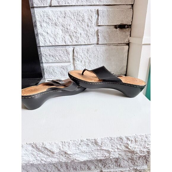 Born Black Pebble Leather Thong Wedge Platform Flip Flop Buckle Sandals Size 7 - Picture 5 of 8
